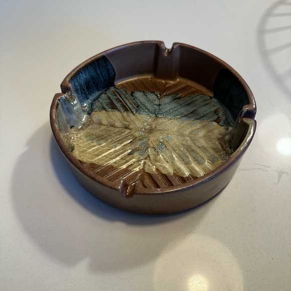 Vintage Pottery Craft Ashtray #400 - Picture 3 of 8